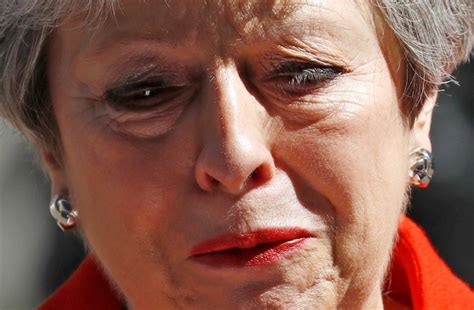 The Moment Uk Pm Theresa May In Tears As She Announced Her