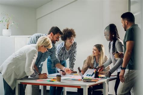 Premium Photo Multiracial Business Team On A Meeting In A Modern