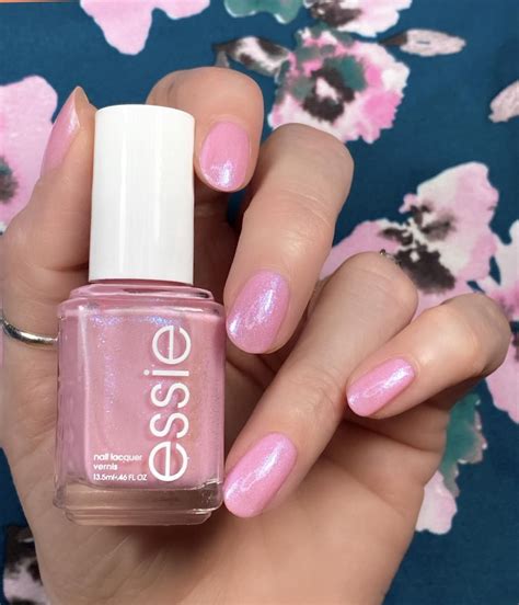 How To Apply Essie Gel Nail Polish House For Rent