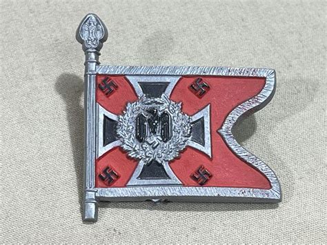 Bunker Militaria Original WWII German Flag Tinnie ARTILLERIE