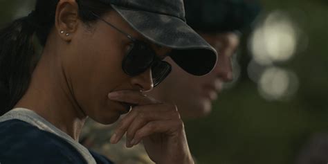 Ray Ban Erika Women s Sunglasses Worn By Zoe Saldaña As Joe In Special