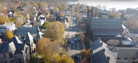 Mystic Pizza Filming Locations: Where is the Classic Movie Filmed ...