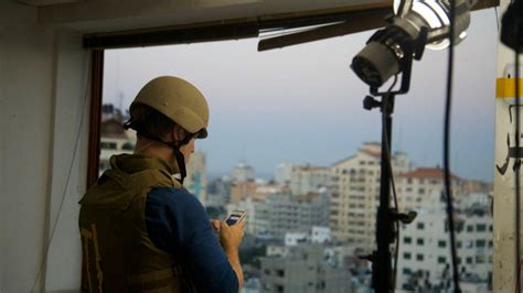 Watch CBS Saturday Morning Journalists Capture Gaza War Amid Danger