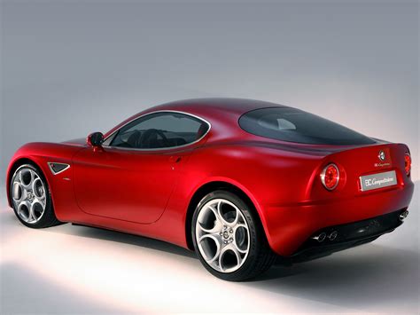 ALFA ROMEO 8C Competizione Specs, Performance & Photos - 2007, 2008 ...