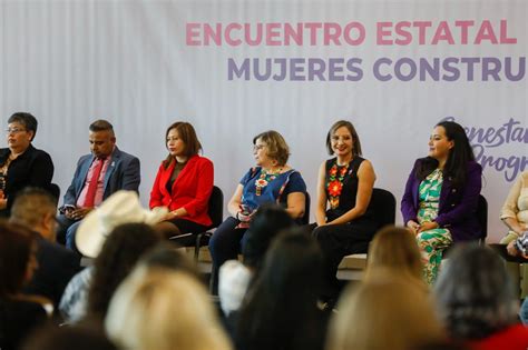 Gobiernos de México y Zacatecas impulsan creación de redes de mujeres