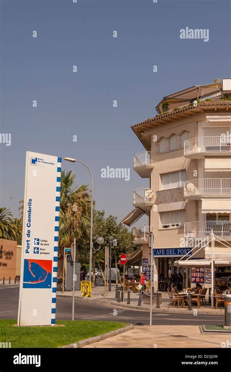 The fishing port of Cambrils , Costa Dorada , Spain Stock Photo - Alamy