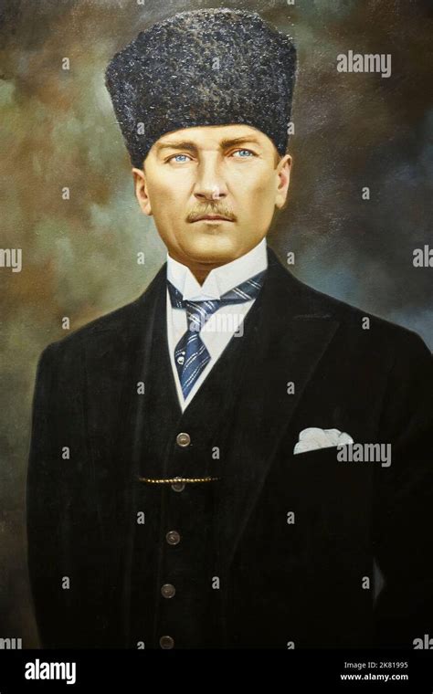 Mustafa Kemal Ataturk Portrait Hi Res Stock Photography And Images Alamy