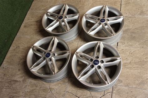 Genuine FORD Focus MK3 17 Alloy Wheels 5x108 Ford Mondeo Transit