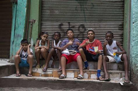 Picture a Change: Photography in the Brazilian Favelas | Street Smart Brazil | Brazilian people ...