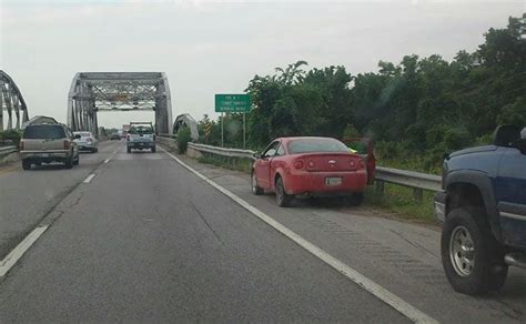 Multi Vehicle Crash Backs Up Traffic On Southbound 169 At Twin Bridges