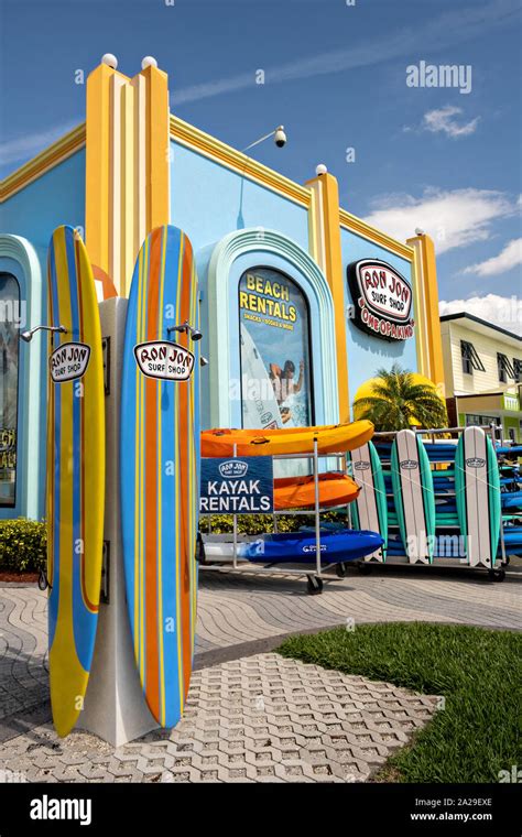 World Famous Ron Jon Surf Shop In Cocoa Beach Florida Stock Photo Alamy