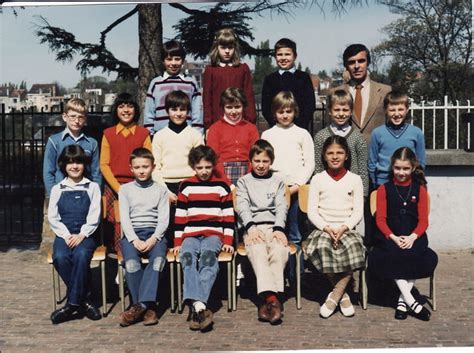 Photo De Classe 5éme Primaire 1981 De 1981 Ecole Communale De Saint