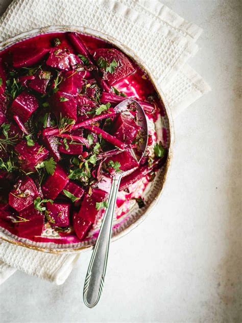 Simple Beetroot Salad With Garlic & Herbs - Real Greek Recipes