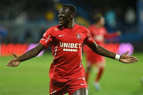 Baba Alhassan Este Noul Juc Tor Al Celor De La Fcsb Ce Sum Vor Scoate