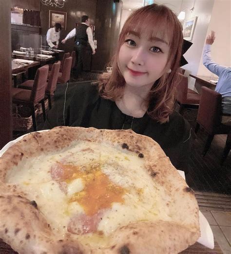 来栖あこさんのインスタグラム写真 来栖あこinstagram「🇮🇹 とっても美味しいリタリアン 食べてきましたっっ🤤💕 ピザが特に