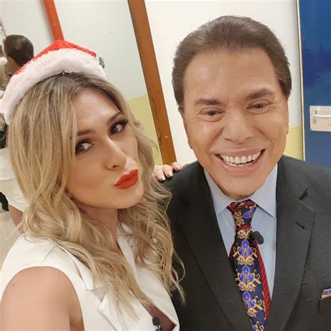 Lívia Andrade explica ausência em especial do Programa Silvio