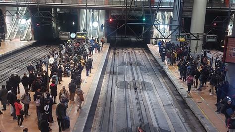 Una incidencia en la estación de Atocha causa fuertes demoras en los