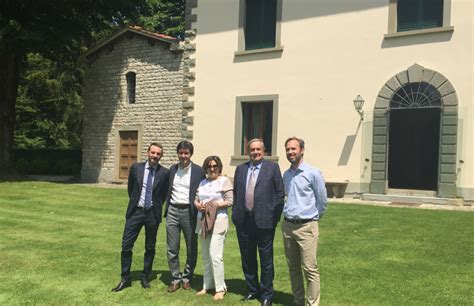 Il Sindaco Di Firenze Dario Nardella In Visita Al Gruppo Aboca Aboca