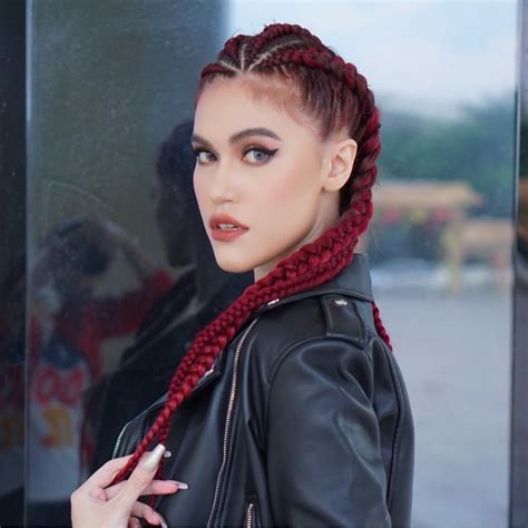 Nhan sắc của hot girl Rap Việt Cao 1 75m từng thi Hoa hậu Hoàn vũ