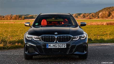 2020 BMW M340i XDrive Touring Color Black Sapphire Metallic Front