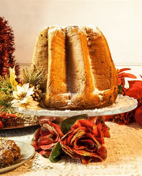 Italian Christmas Cake, Pandoro. Stock Image - Image of celebration, decoration: 106232913