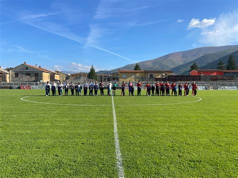 Spalti Gremiti Per I Ragazzi Dell Academy Angizia Luco Fc La Bellezza