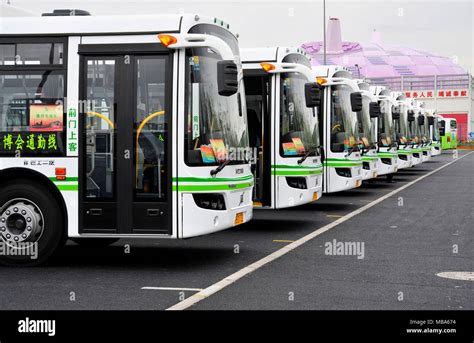 Shanghai Electric Bus Hi Res Stock Photography And Images Alamy