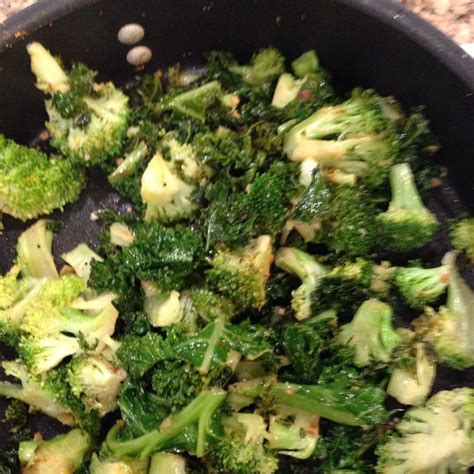 Stir Fried Kale And Broccoli Florets Recipe