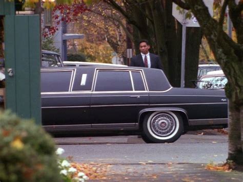 Imcdb Org Cadillac Brougham Stretched Limousine In Nowhere Man