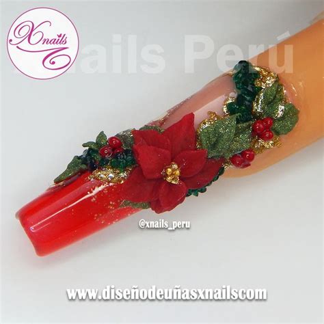 Uñas con Noche Buena en 3D Navidad Christmas Nails Arte de uñas de