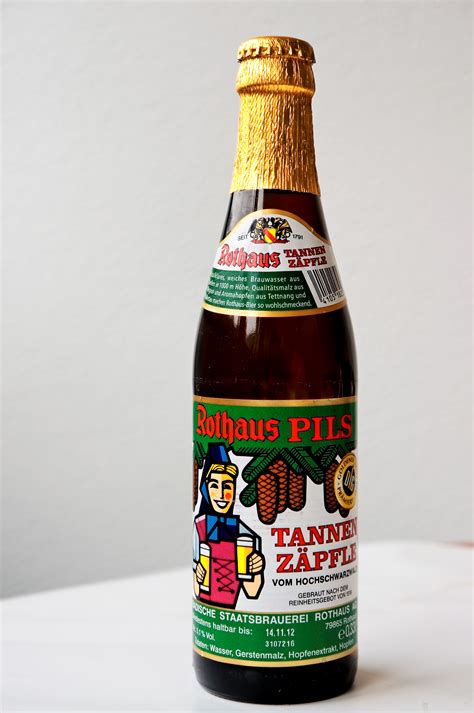 Rothaus Pils Tannenzäpfle ロートハウスピルスタンネンツェプフレ 麦酒呑みログ