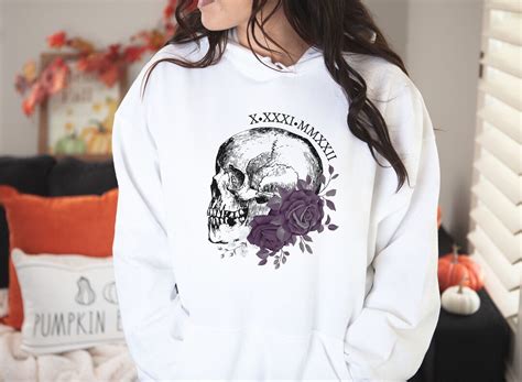 Skull And Roses Hoodie Fall Vintage Sweatshirt Halloween Skeleton