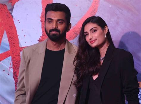 Athiya Shetty And KL Rahul Make Maiden Red Carpet Appearance