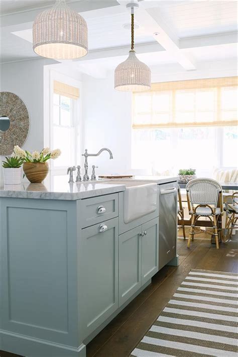 48 Gorgeous Coastal Kitchen Design Ideas Pimphomee