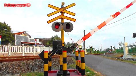 RAILROAD CROSSING INDONESIA COMPILATION KOMPILASI PALANG PINTU 22