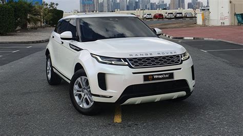 White Range Rover Evoque 2024 - Jenni Lorilyn