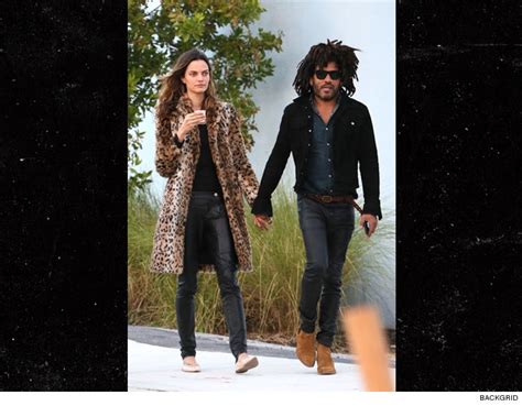 Lenny Kravitz Dating Brazilian Model Barbara Fialho | TMZ.com