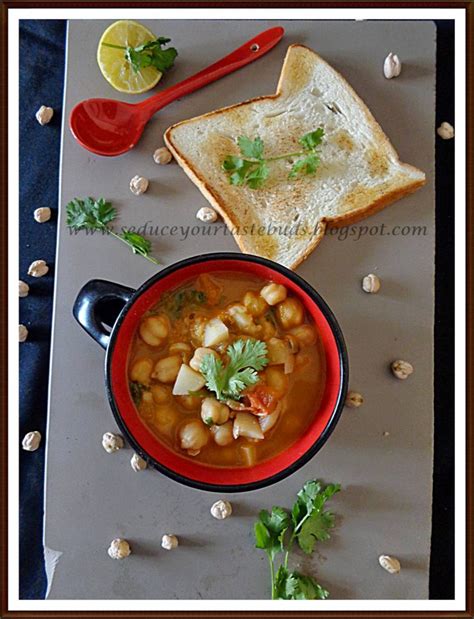 Lebanese Chickpea Soup Seduce Your Tastebuds