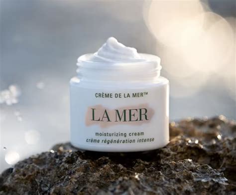 The Cr Me De La Mer Moisturizer With Miracle Broth Just Got A Miracle