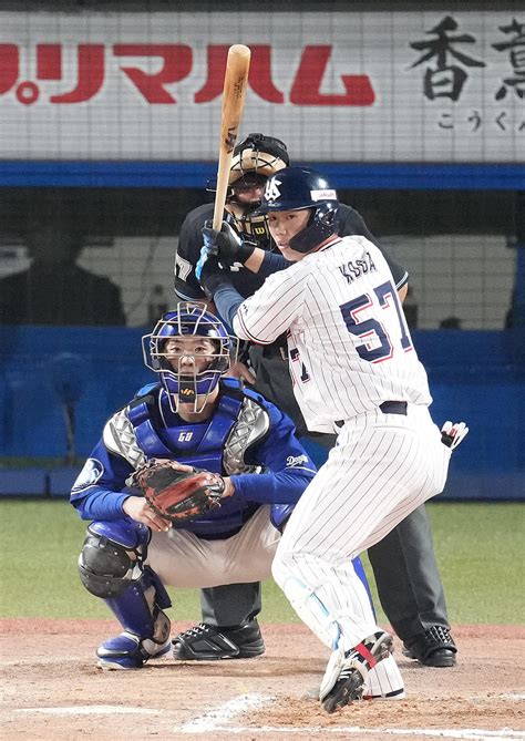 ヤクルト古賀優大が600万円増「さらに頑張らないと」今春第1子誕生 プロ野球写真ニュース 日刊スポーツ