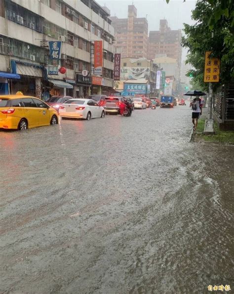 高雄大雨狂炸 累積降雨量包辦全國前11名 生活 自由時報電子報