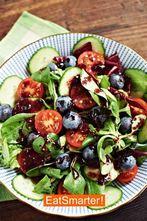 Bunter Salat Mit Heidelbeeren Rezept Salate Rezepte Gesund Leckere