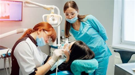 Dental Assistant Duties And Responsibilities In Illinois Dental Assistant School Orthodontic