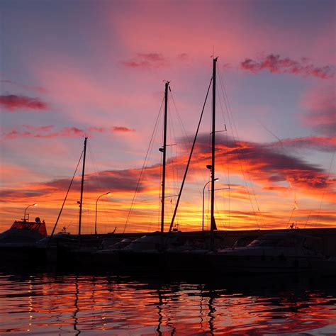 Les Ports Office De Tourisme Menton Riviera Merveilles