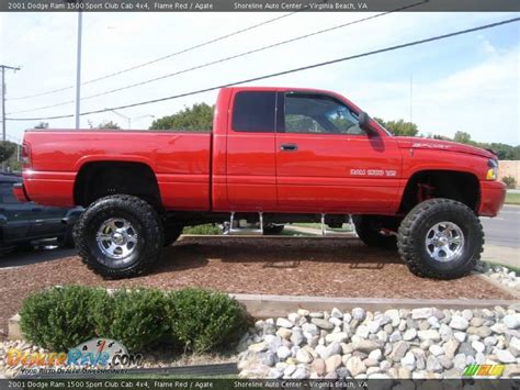 2001 Dodge Ram 1500 Sport Club Cab 4x4 Flame Red Agate Photo 7