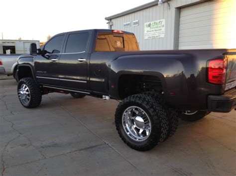 2015 GMC 3500 Sierra Denali HD Dually duramax lifted