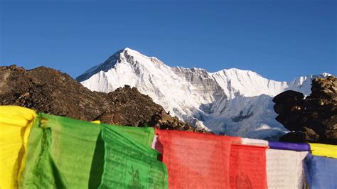 Gokyo Ri Viewpoint On Sunrise With Snowy Cho Oyu Mount Peak And Mount