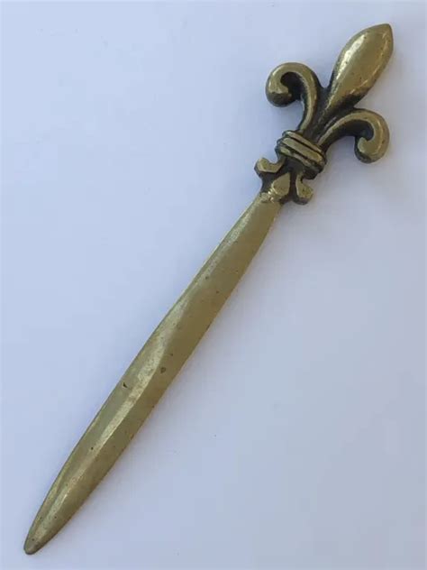 SUPERBE ANCIEN GRAND COUPE PAPIER FLEUR DE LYS En BRONZE 22 5 Cm EUR 60