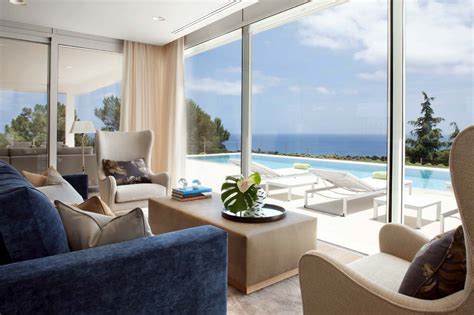 Contemporary Home Has Mesmerizing Mediterranean Coastal Views