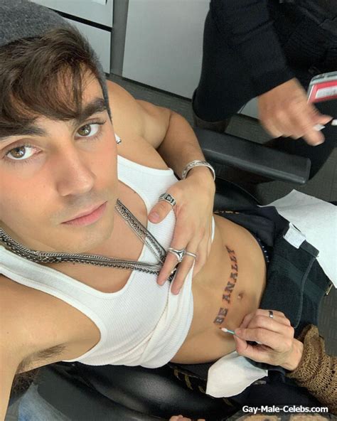 Man Central Alvaro Alvarez Shirtless Hot Sex Picture